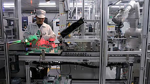 Asian factory activity expands thanks to global AI boom