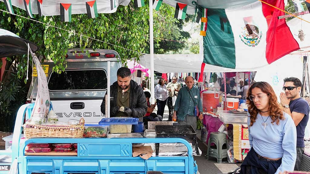 Palestinians from Gaza rebuild in Mexico City through food
