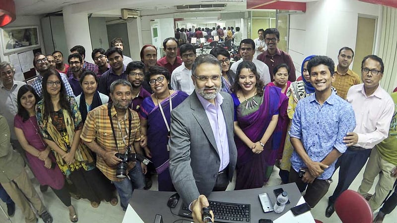 Toufique Imrose Khalidi with colleagues at bdnews24.com’s former office in Dhanmondi.