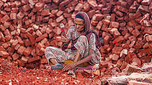 Bangladeshis outlive Indians, Pakistanis: WHO