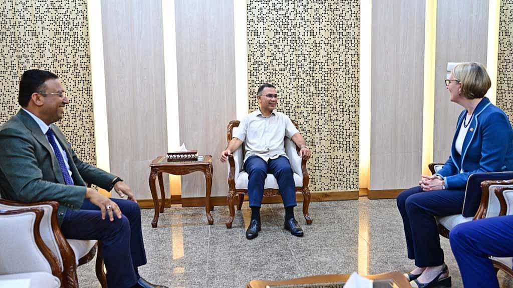 Tarique, UK high commissioner explore new avenues for bilateral cooperation