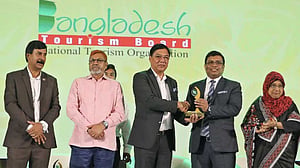 Unique Hotel CEO Shakawath wins Best Sustainable Tourism Initiative award