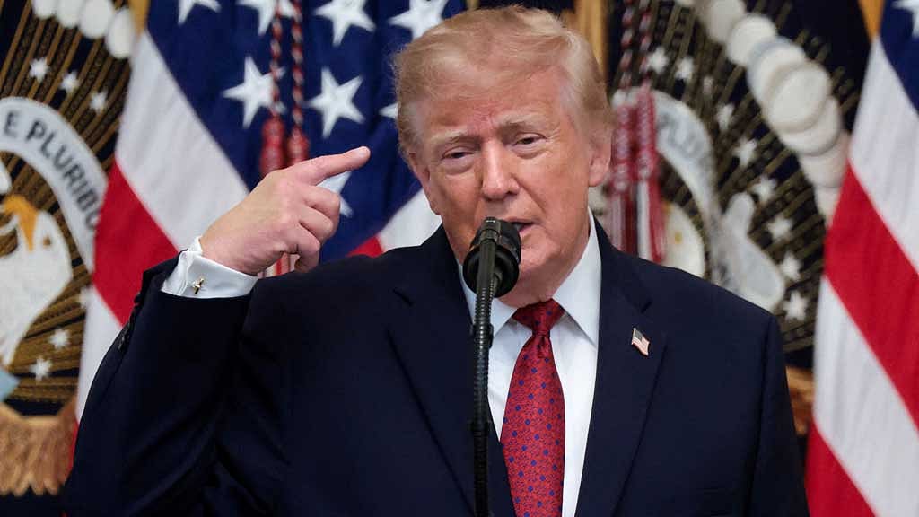 Trump approval at record low; Hispanic voters sour on Republicans, Reuters/Ipsos poll finds