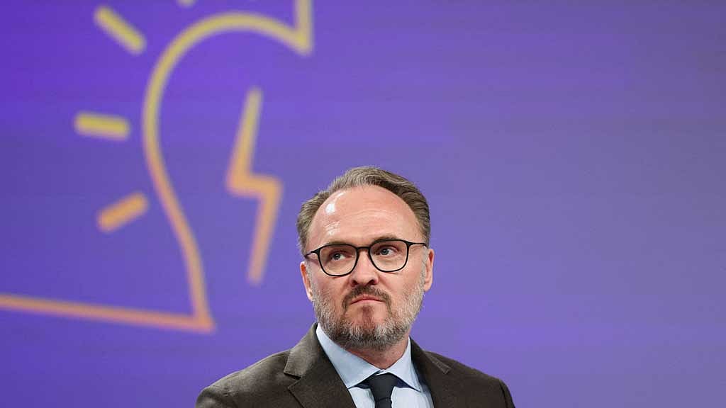EU to delay methane emissions rules for one year and no more, energy chief says