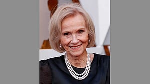 Hollywood star Eva Marie Saint dies at 102