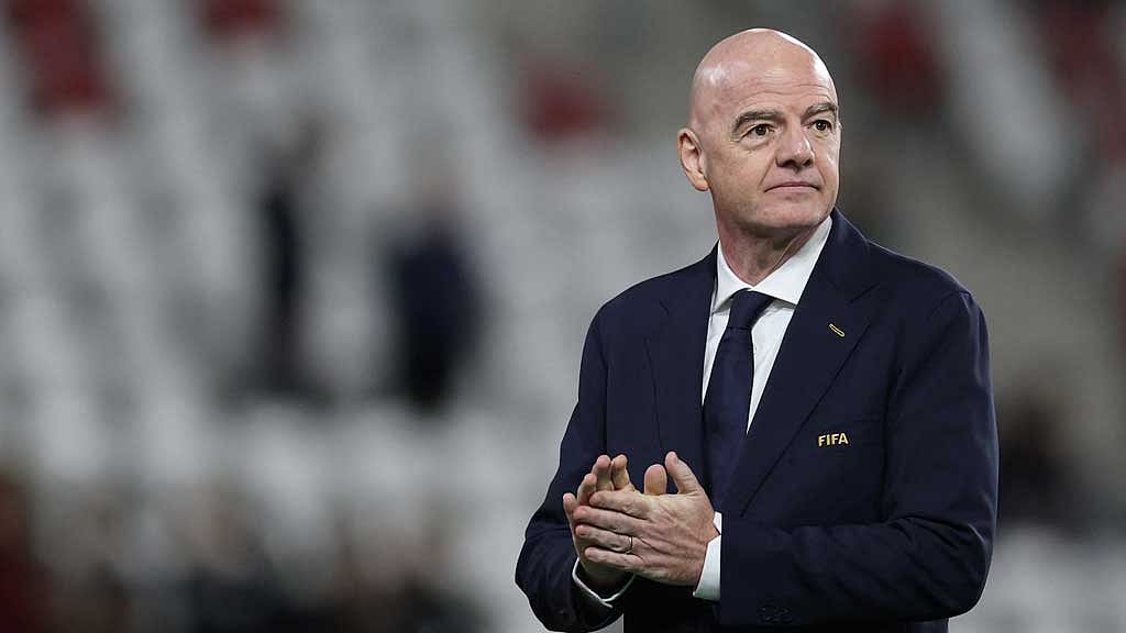 African football leaders rally behind Infantino for FIFA reelection