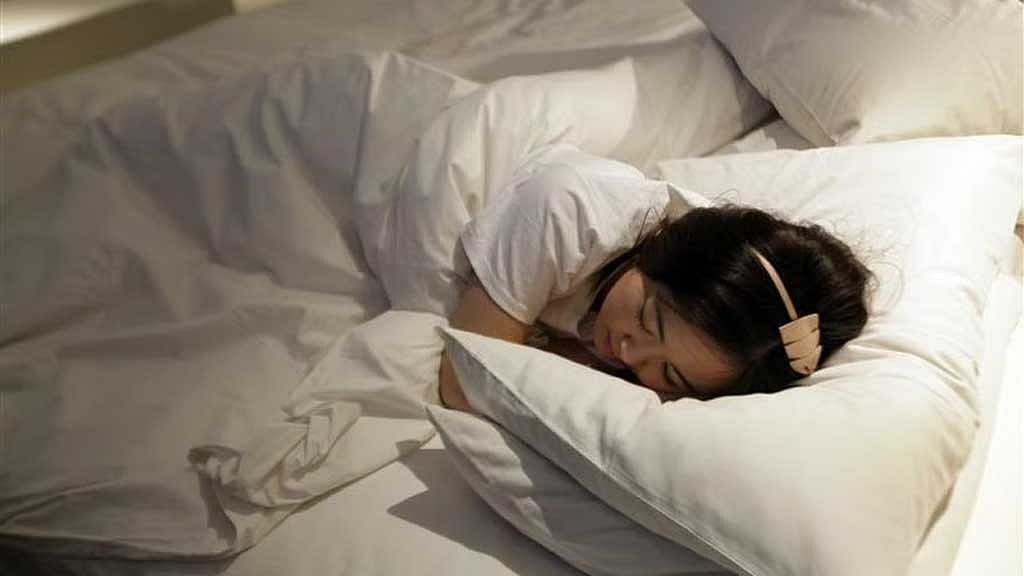 Scientists say cooling down at night could be as important as darkness for good sleep