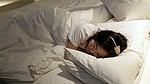 Cool room, better sleep: what science says