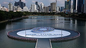 IMF slashes Bangladesh growth forecast to 3.2%