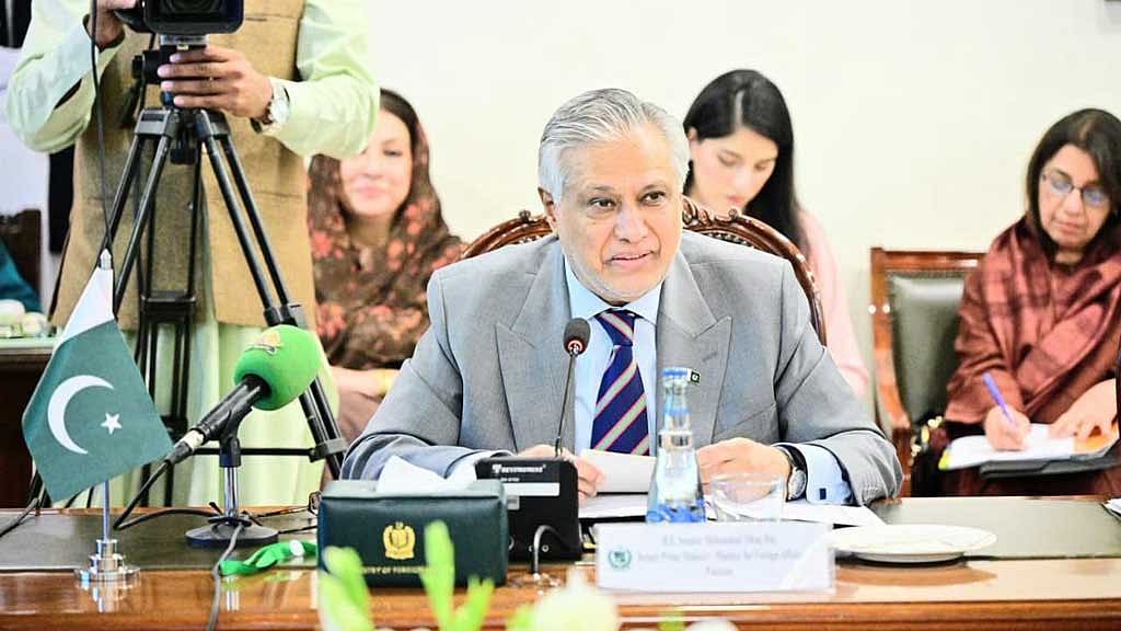 Pakistan warns Afghanistan of ‘consequences’ over ‘militant attacks’