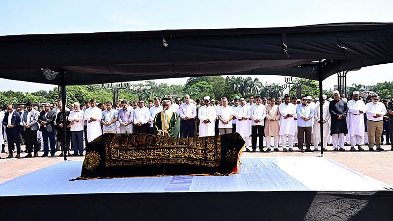 The funeral of BNP commerce secretary and former Dhaka-4 and Dhaka-5 MP Salah Uddin Ahmed was held at the South Plaza of the national parliament building on Wednesday, Oct 14, 2026. Photo: BNP Media Cell