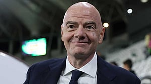 Infantino under fire in Zurich over failed WC deal