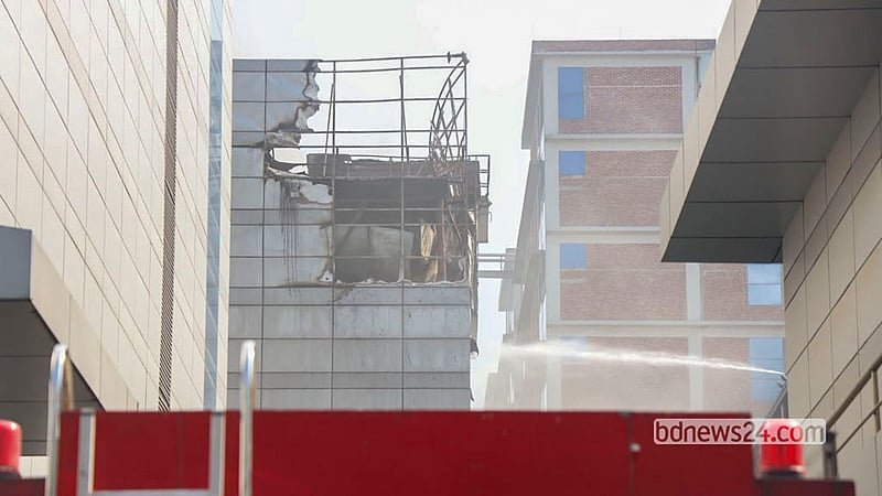 Fire Service personnel try to bring a fire at a Drug International Limited pharmaceutical factory in Gazipur’s Tongi under control on Wednesday, Oct 14, 2026. Photo: Shamsul Haque Ripon