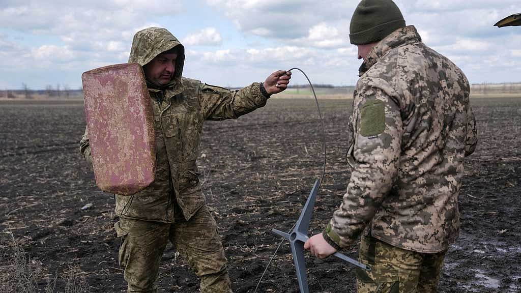 Order to limit Starshield for Ukraine came from inside White House, sources say