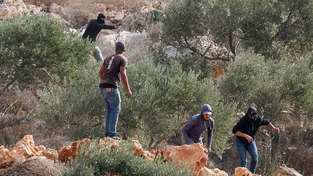 West Bank settlers attack Palestinians, Western diplomats, Belgium says