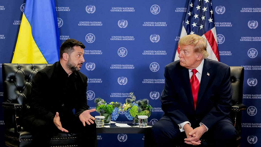US resumes intelligence-sharing with Ukraine after pause, Zelensky says