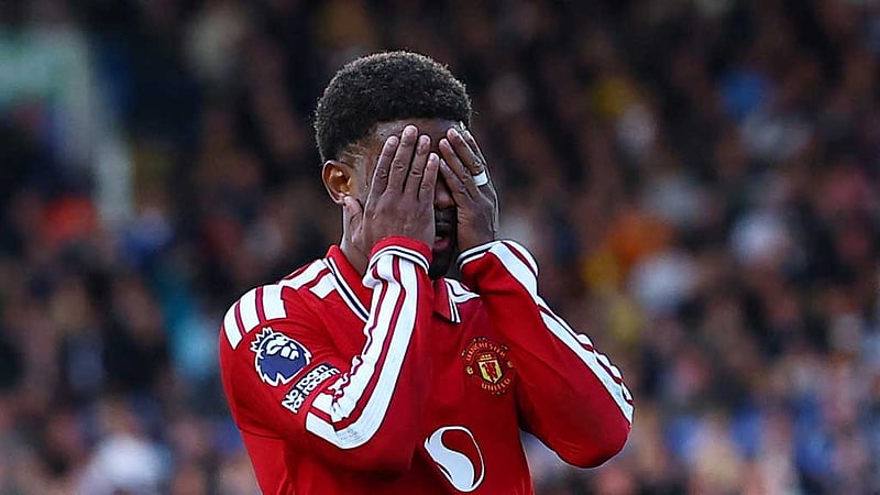 Man Utd show fight but familiar flaws remain