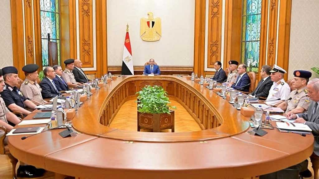 What's behind Egypt's move towards possible military involvement in Saudi-Yemen conflict?