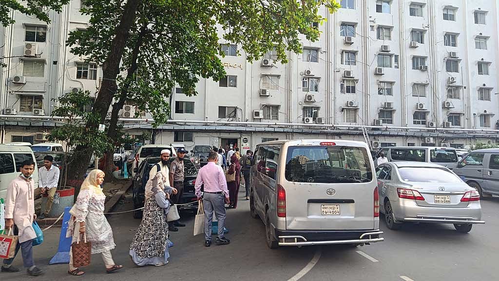Secretariat wraps up work ahead of Durga Puja holidays