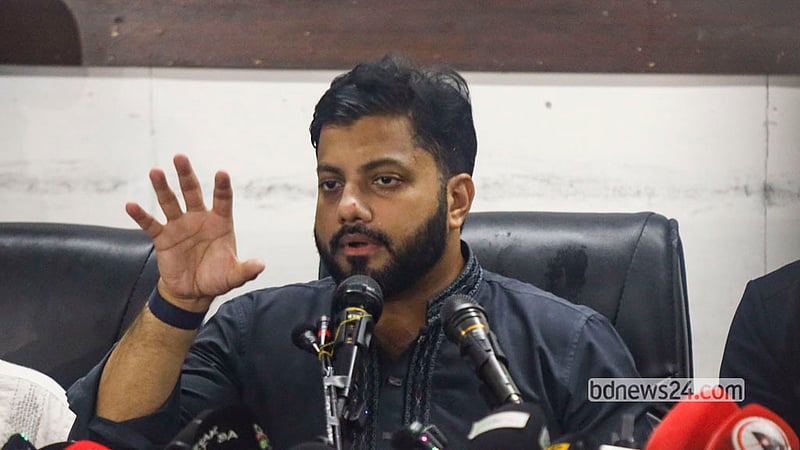 Ishraque Hossain announces his resignation as state minister for Liberation War Affairs at a press conference at the National Press Club on Monday, Oct 19, 2026, amid a row over an armed “anti-drug drive”. Photo: Shamsul Haque Ripon