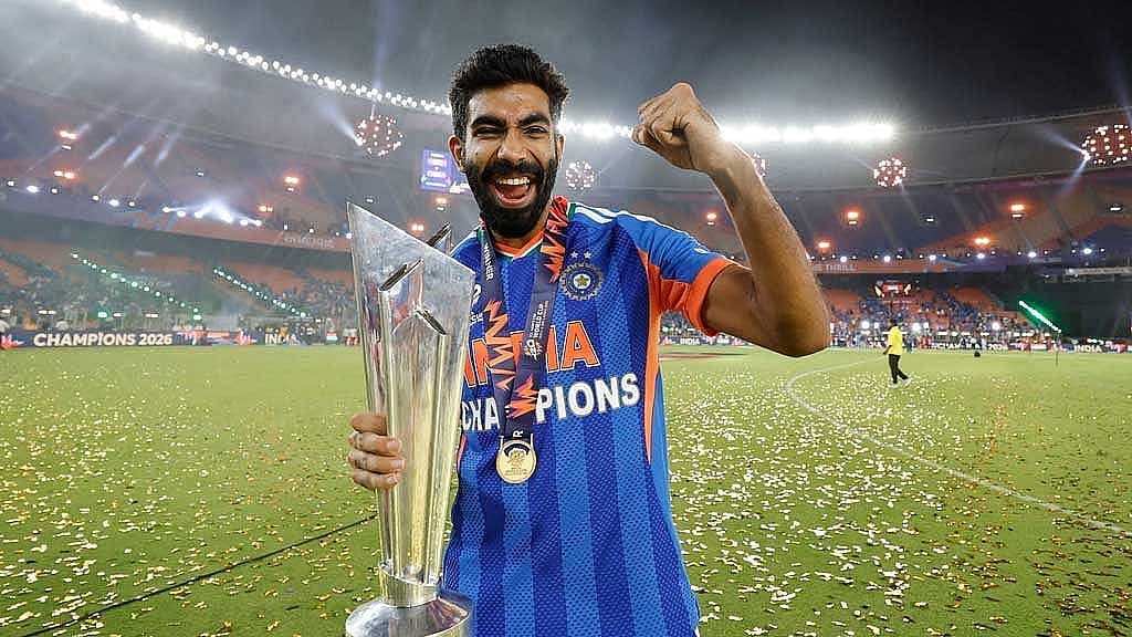 Shastri urges India to use Bumrah sparingly ahead of ODI World Cup