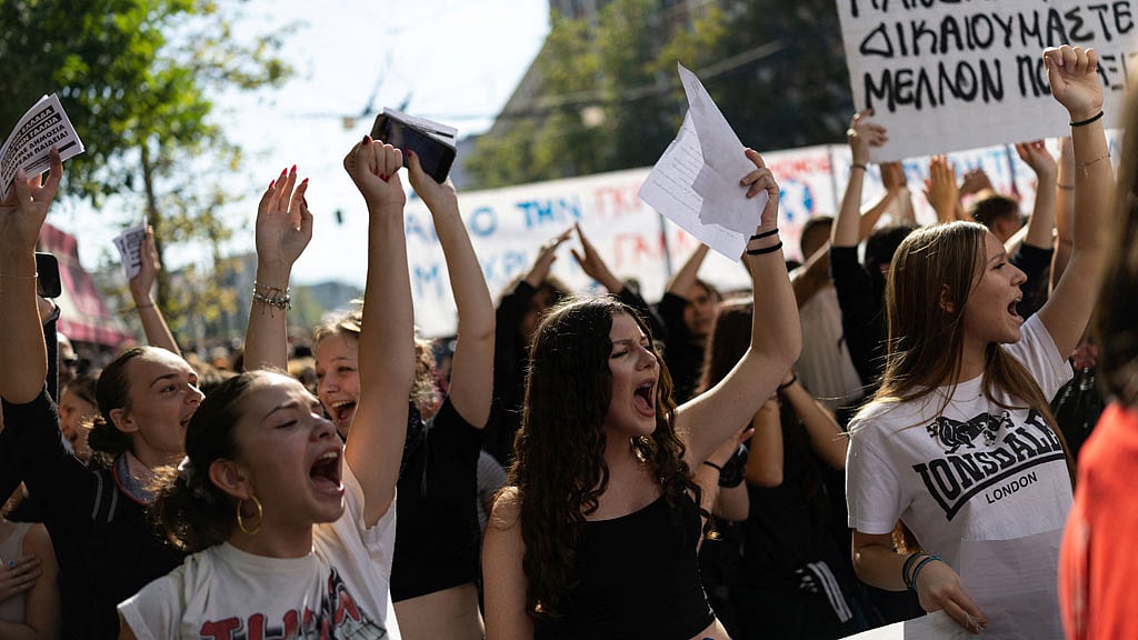 Thousands of Greek students, teachers protest over education, pay