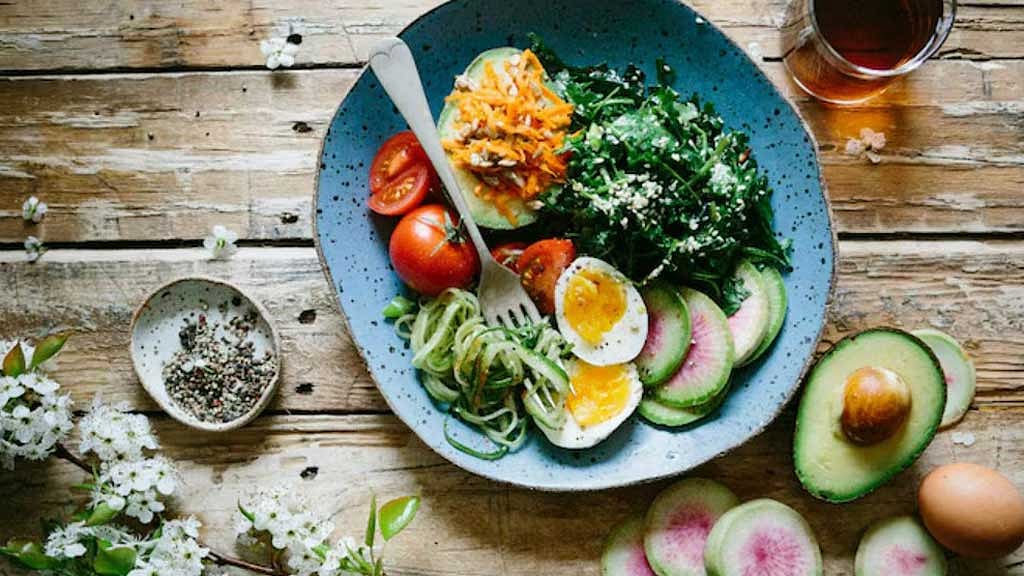 Eating vegetables and protein before carbs may aid weight loss, but there is a catch