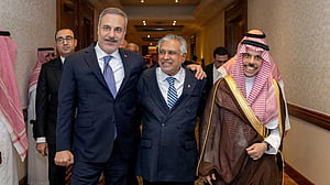 Turkiye, Qatar, Pakistan, Indonesia sign defence accord