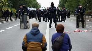 France steps up security for new wave of protests