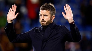 Carrick accepts blame for United slump
