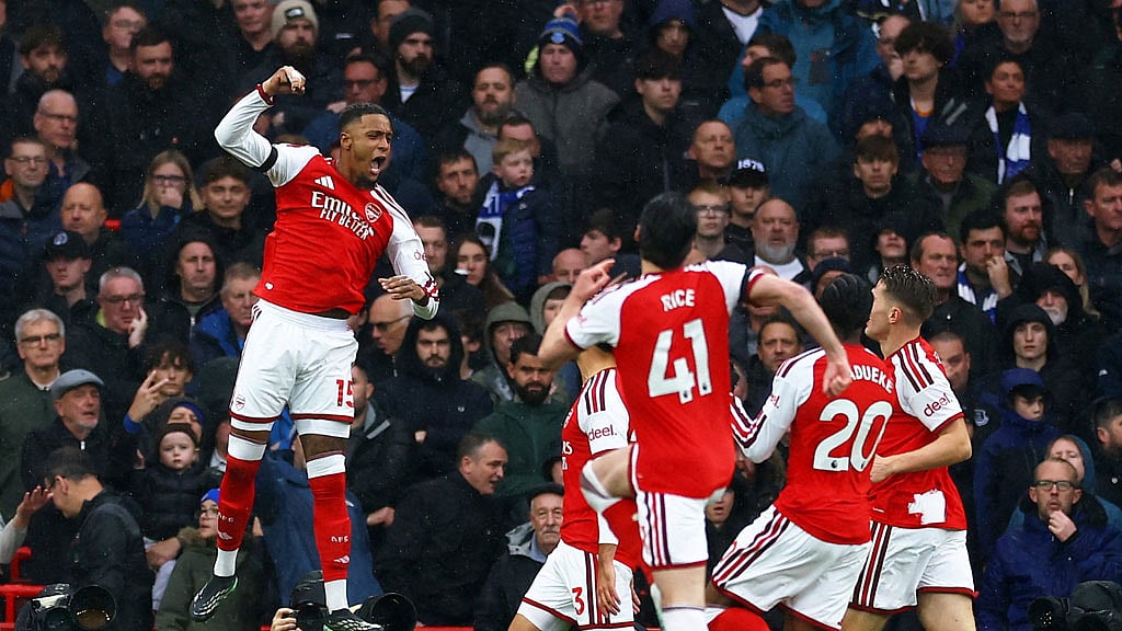 Arsenal join Man City at summit after Villa end leaders' perfect start