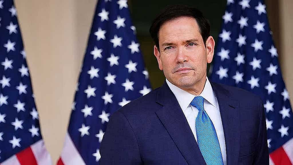 US intelligence warns of advanced Iranian plots to kill officials abroad