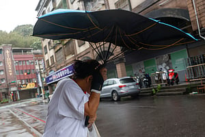 ASIA-WEATHER/CHAMPI