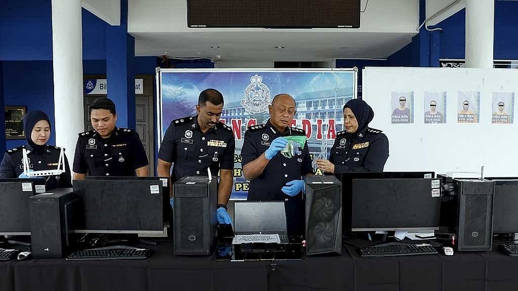 Six arrested in Malaysia over ‘online gaming scam’ targeting Bangladeshis