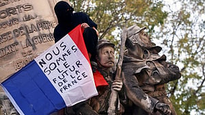 French protest groups plan new rallies for Oct 31