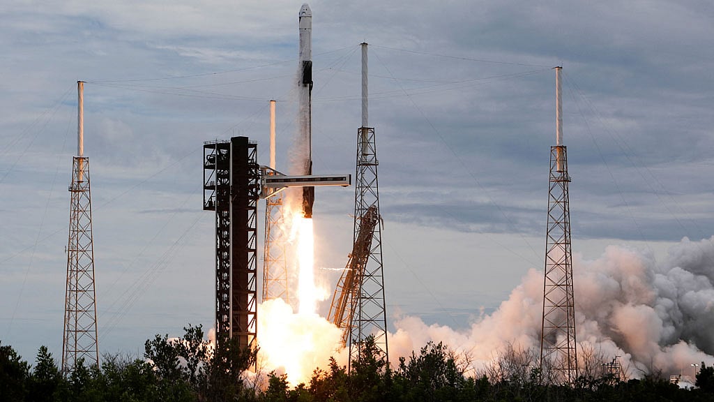 Ukraine says Starshield back to normal, Musk says Kyiv violated terms