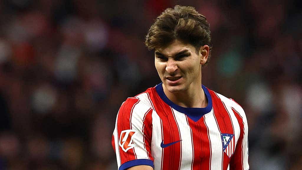 Barcelona handed €602 fine over Alvarez approach