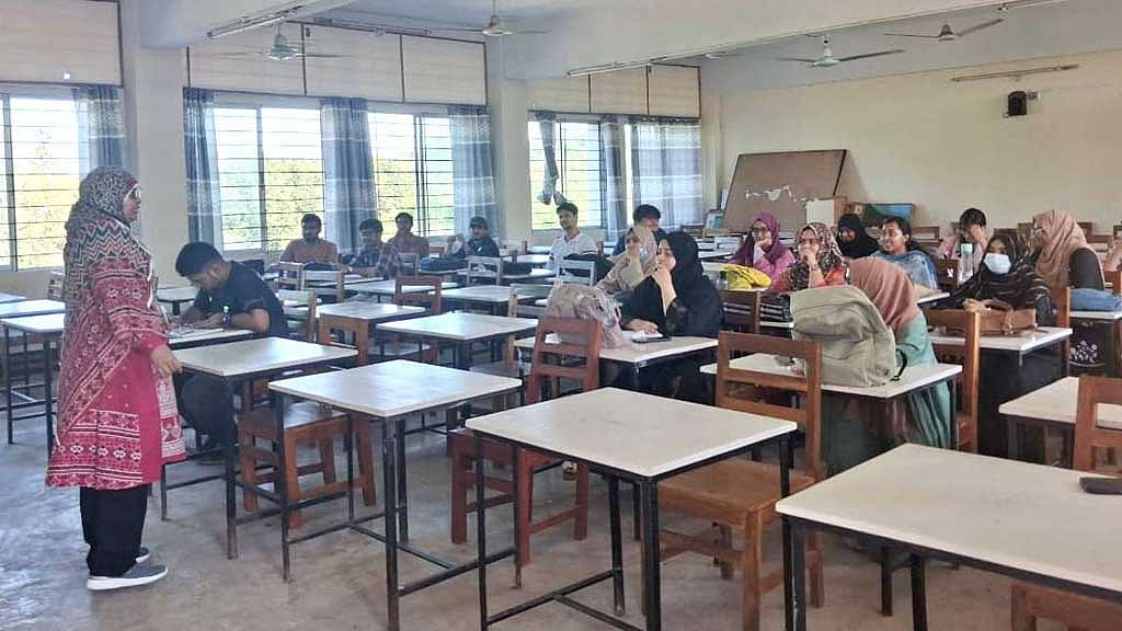 Classes at CUET resume after 36 days