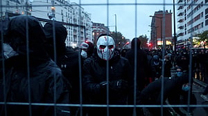 French minister to deploy 70,000 police for Oct 31 protests