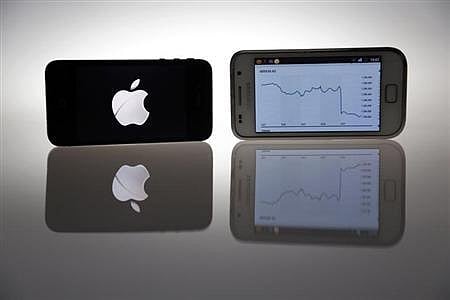 Apple vs Samsung: Judge sets new trial dates