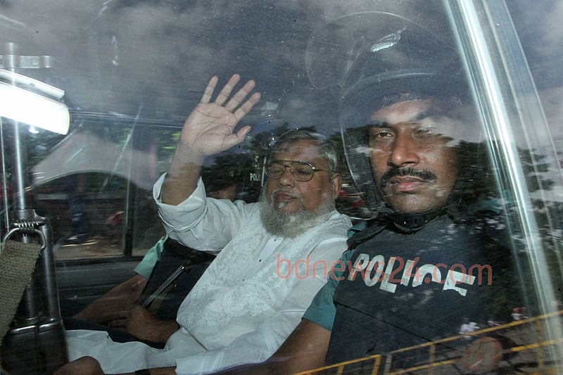 Former Al-Badr commander Mujahid to hang