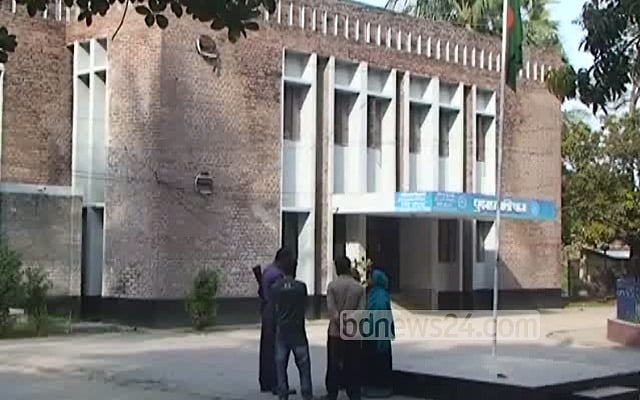 ‘অপহৃত’ ইউপি চেয়ারম্যান উদ্ধার, আটক ৪