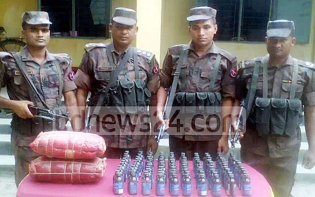 কুড়িগ্রামে ফেনসিডিল ও গাঁজা উদ্ধার