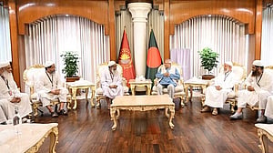 Chief Advisor Yunus meets with Hifazat-e Islam leaders