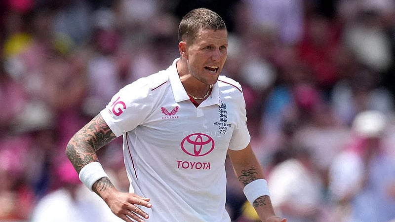 England drop Carse after investigation into club incident