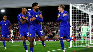 Chelsea start Alonso era with exciting 3-2 win at neighbours Fulham