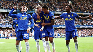 Chelsea beat Brighton to continue bright start under Alonso