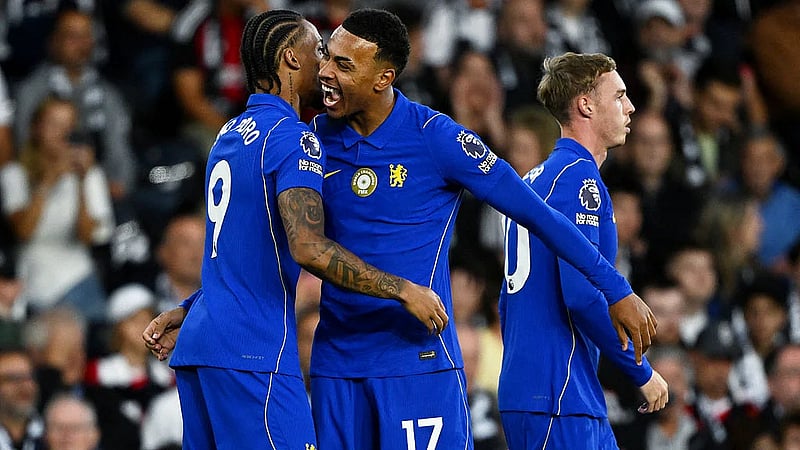 Attacking trio can be Chelsea's heart, Alonso says after debut win
