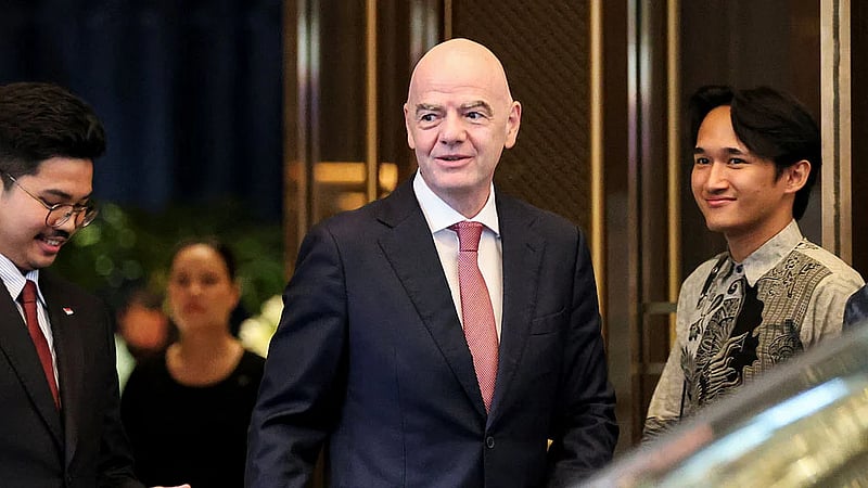 UEFA set to lift FIFA boycott threat as Italy drops support for Infantino