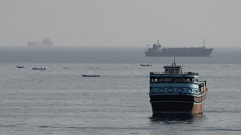 Iran, US make competing claims over control of Strait of Hormuz